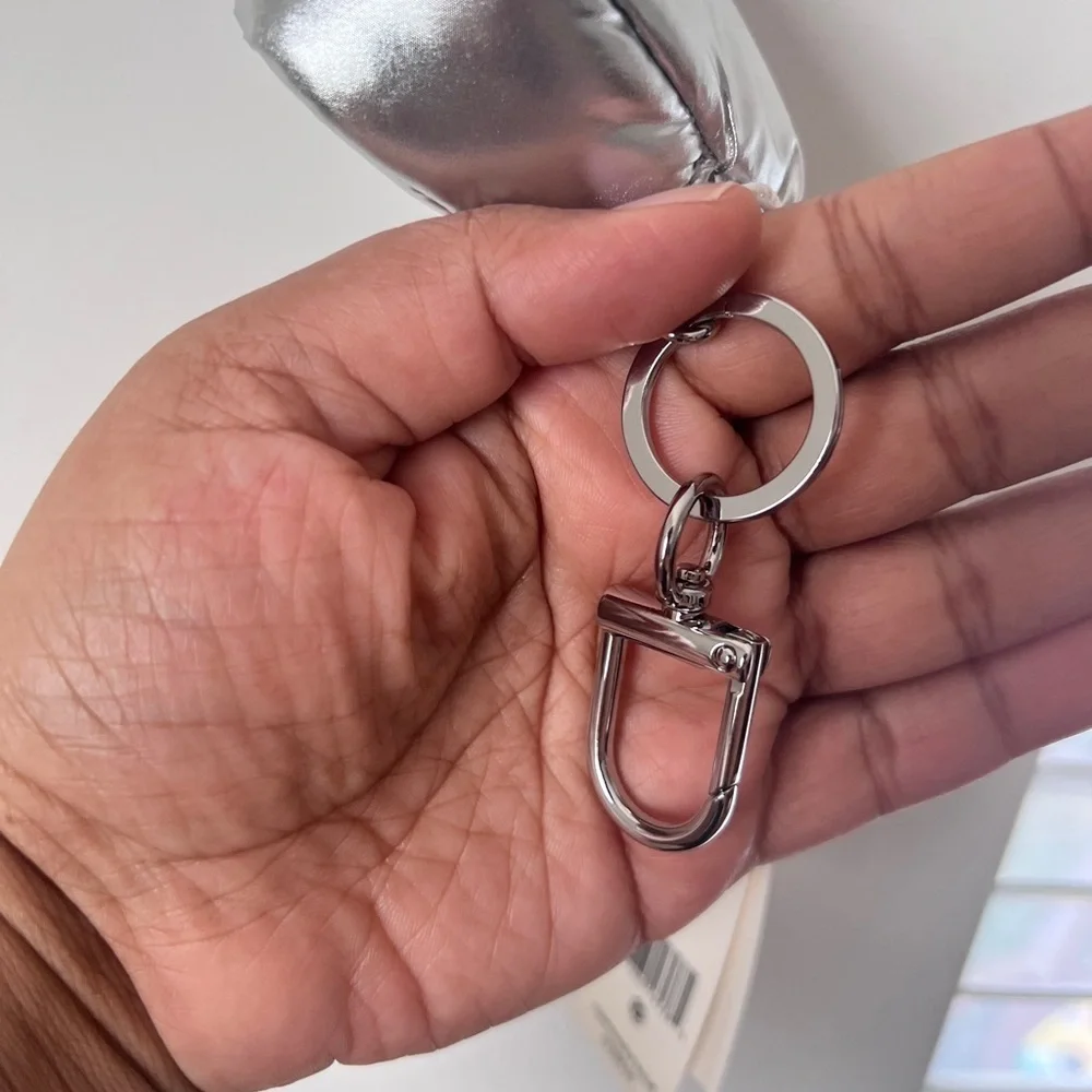 TORY BURCH• Silver Puffy Card Holder/airpod holder - Picture 7 of 11